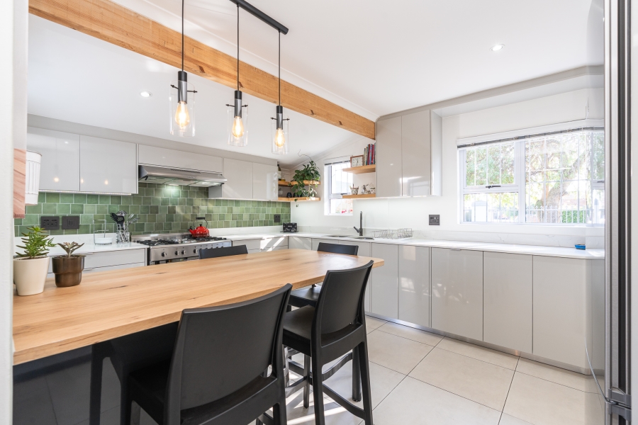 3 Bedroom Property for Sale in Edgemead Western Cape